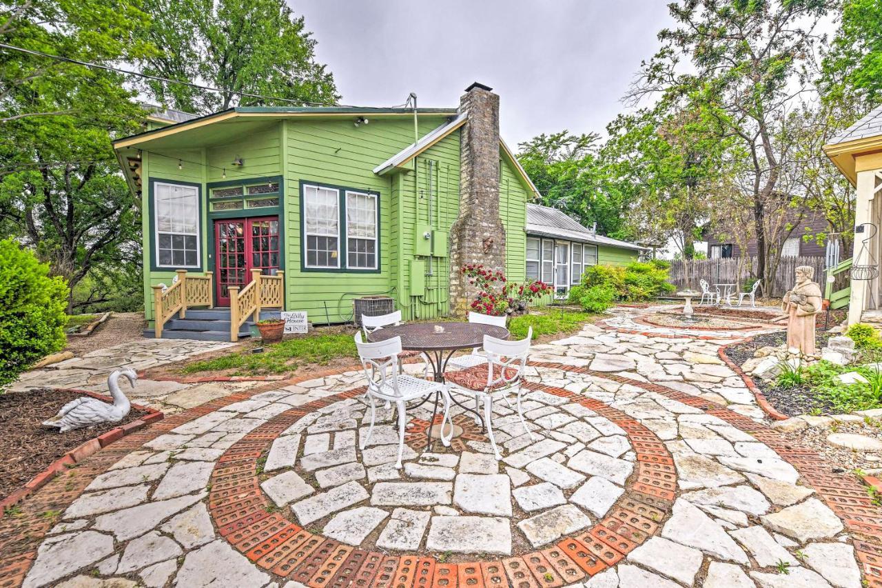The Lilly House Historic Glen Rose Home With Porch! Экстерьер фото
