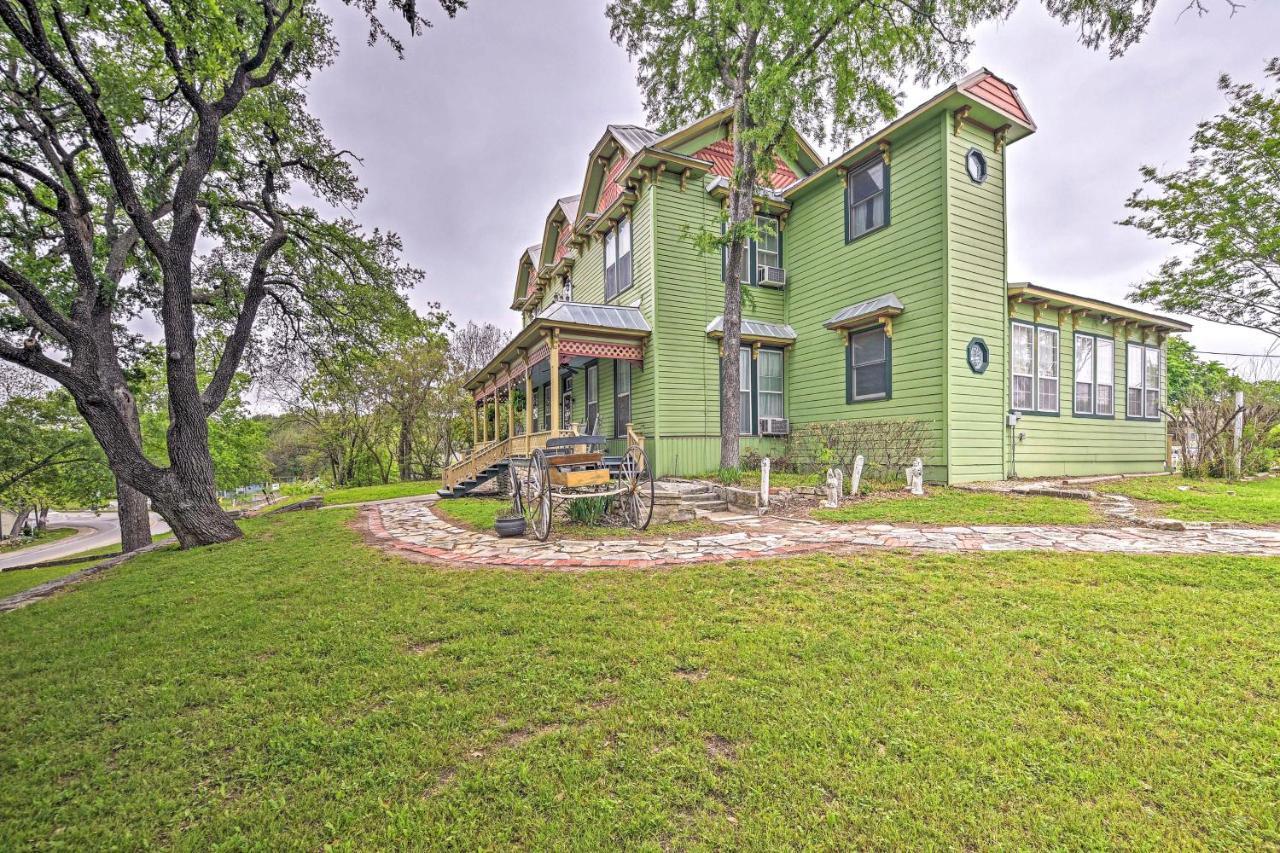 The Lilly House Historic Glen Rose Home With Porch! Экстерьер фото